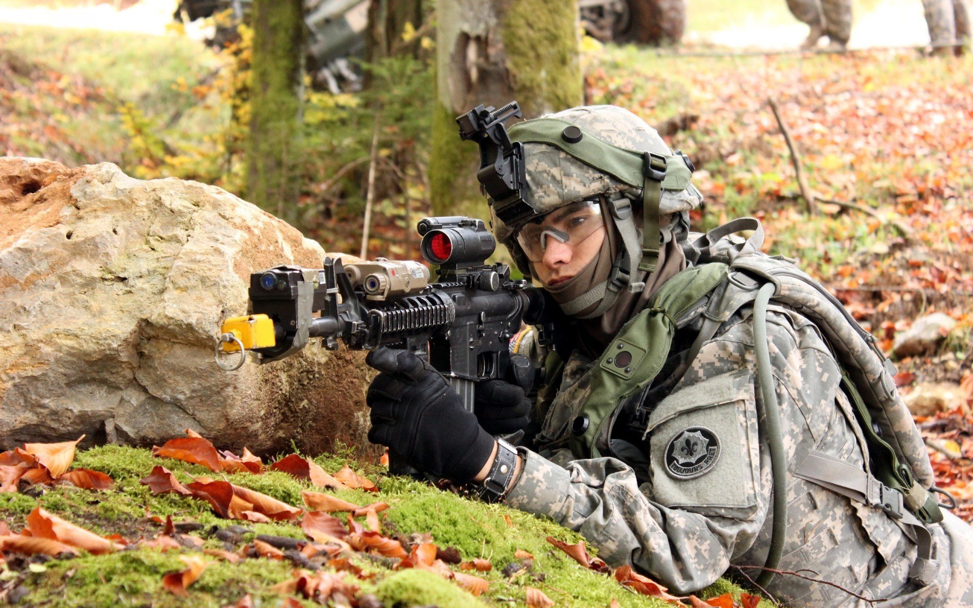 “胡利安·门德斯:全能球员成就阿根廷美洲狮队的未来”