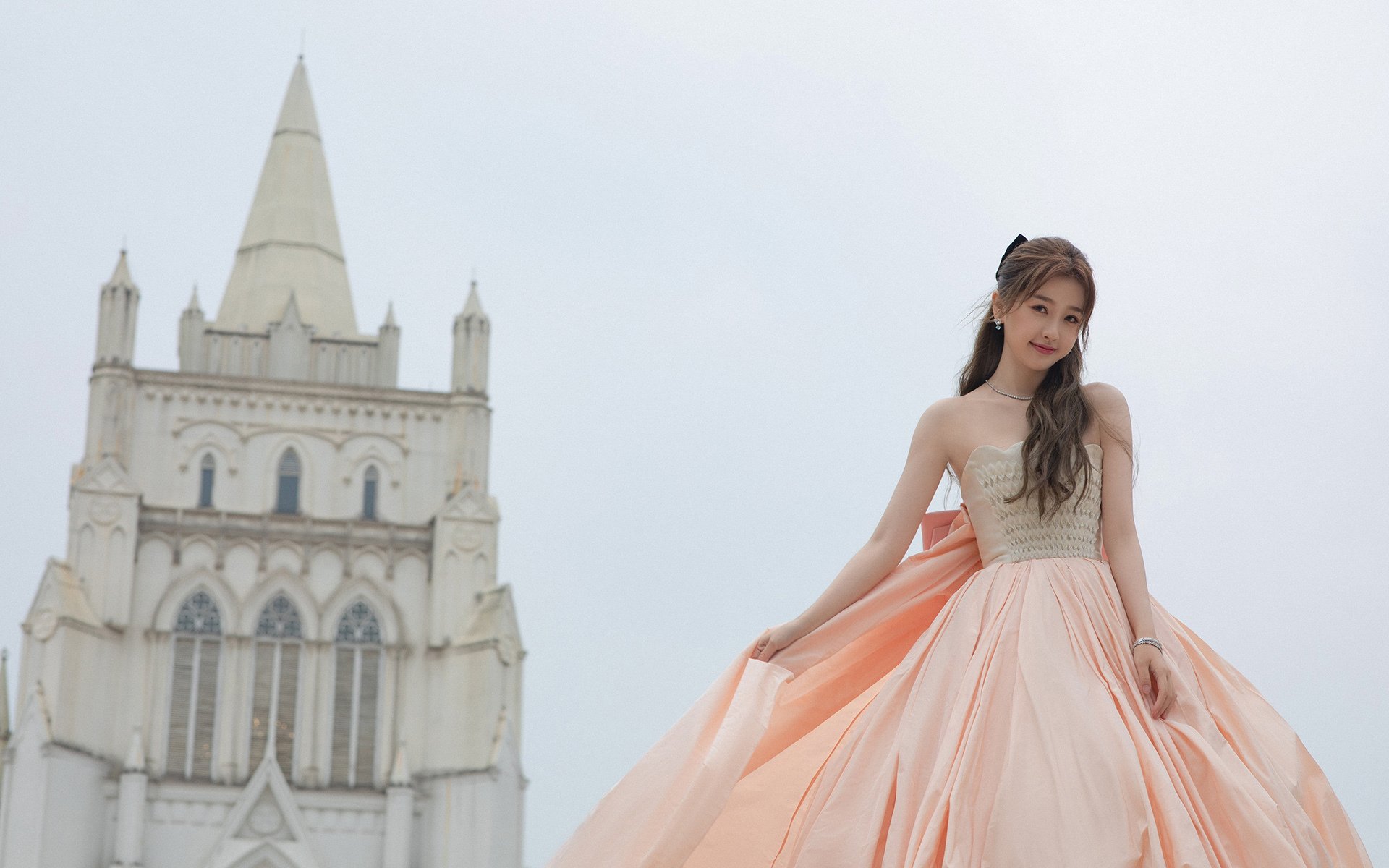 开云体育APP下载-波尔曼的全能表现为袋鼠队提供了丰富的战术组合，波尔曼斯