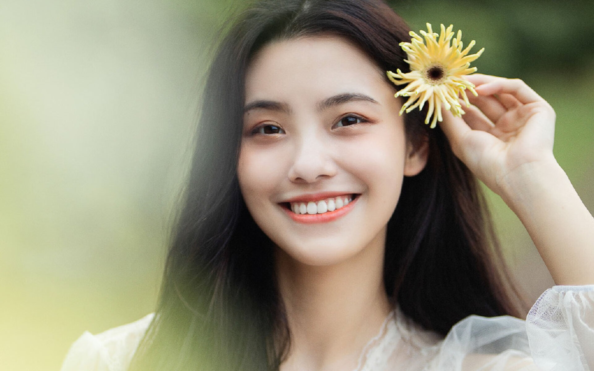 王嘉男跳远破全国纪录,跳远运动员王佳楠