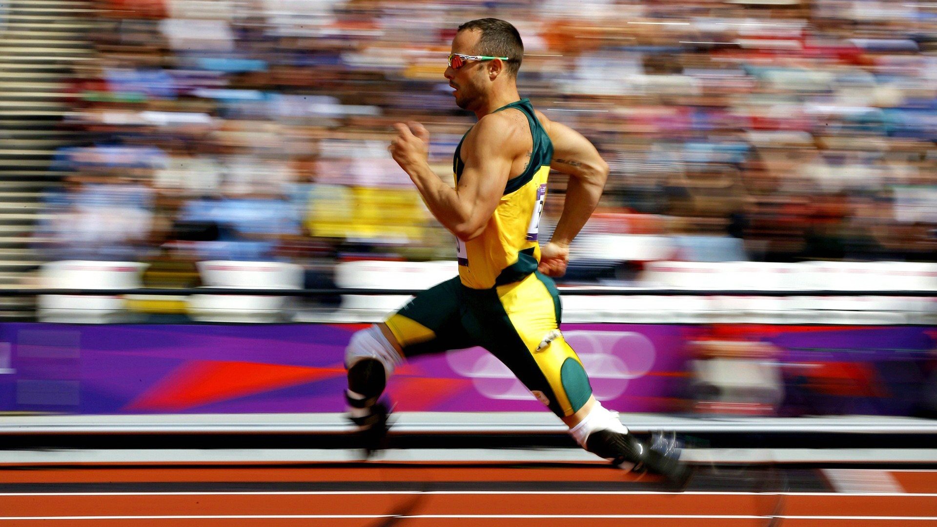 特斯·冯·迪克:每次传球都精确到位,南非队进攻效率大大提高,冯 斯特拉客